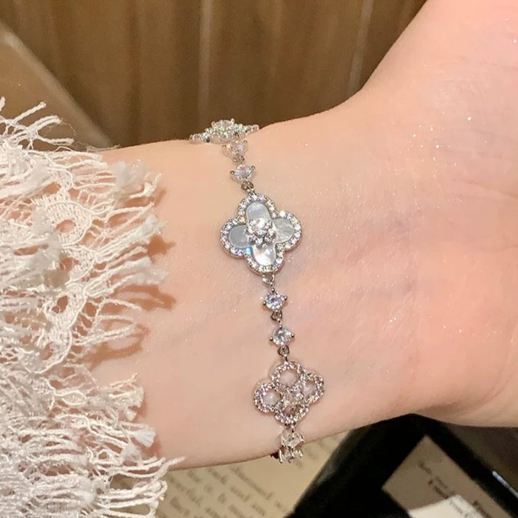 Avely™ - Bracelet